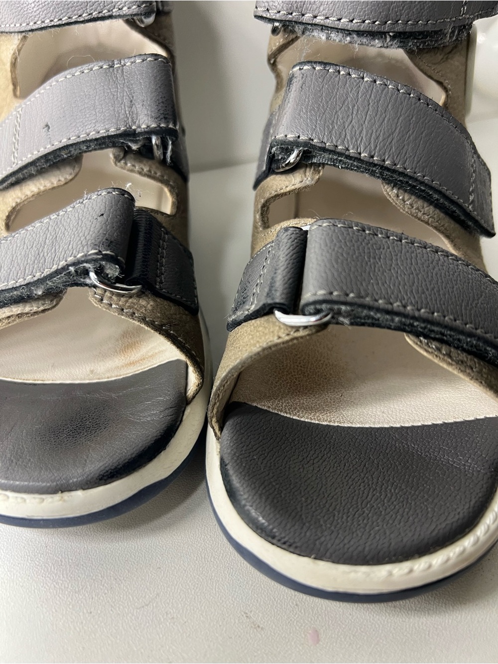 Kids Open-Toe Orthopedic Sandals in Olive with Black Straps - Picture 6 of 14
